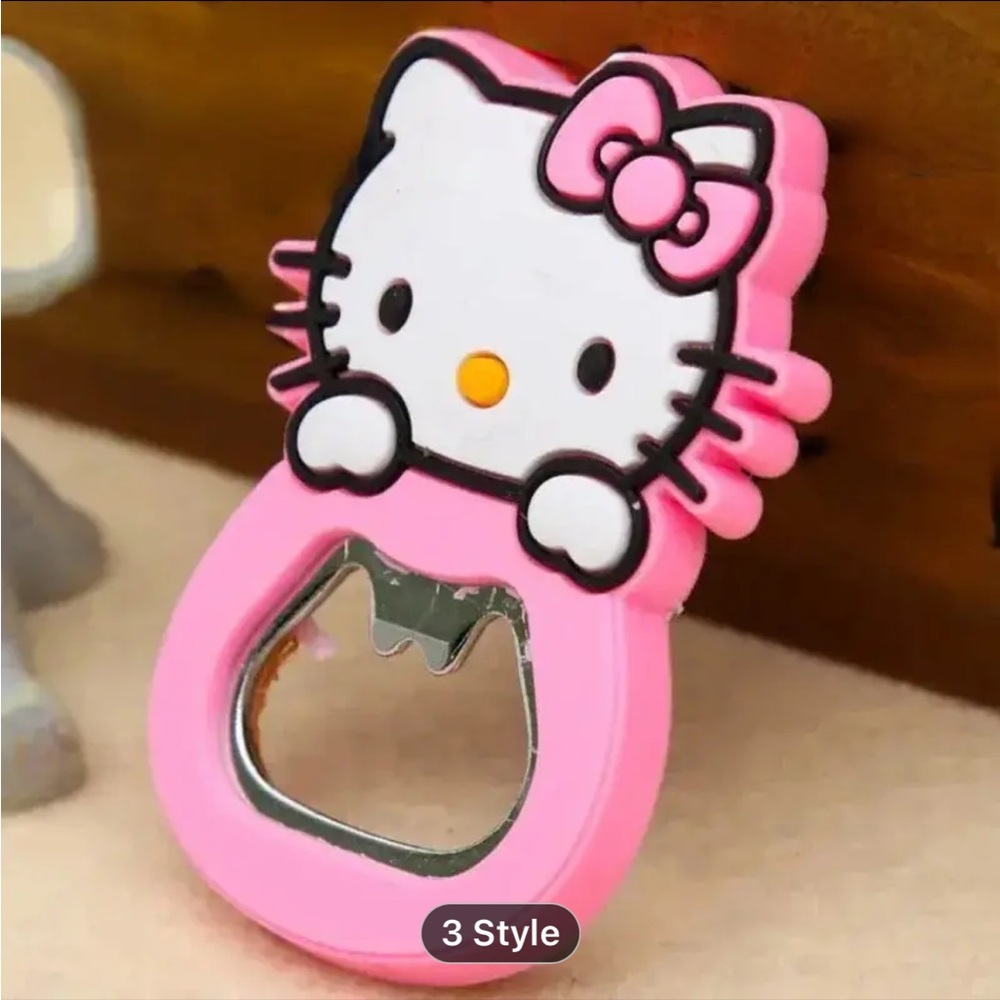💓🩷🍻SANRIO HELLO KITTY BOTTLE OPENERS 🍻 🩷💓